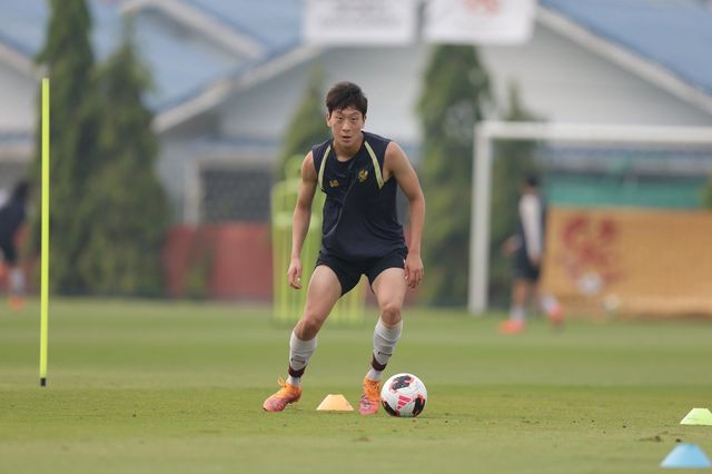 이정규 광주 감독은 여름이적시장서 외국인 선수가 보강돼도 주전으로 기용 중인&nbsp;10대 센터백 김용혁과 공배현(사진) 등을 먼저 쓰겠다고 다짐했다. 사진제공│한국프로축구연맹