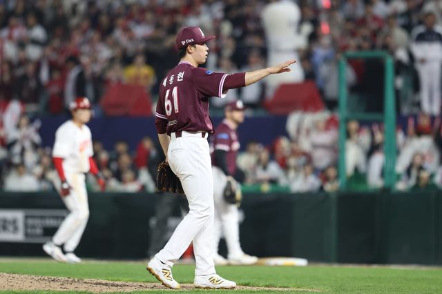 2021년 이후 5년만에 1군 마운드에 오른 배동현은 1일 SSG전서 데뷔&nbsp;첫 선발승을 따내며 키움의 희망으로 떠올랐다. 사진제공ㅣ키움 히어로즈