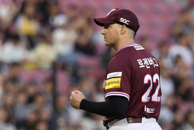 키움은 21일 고척 NC전에 앞서 일시 대체 외국인 투수 케니 로젠버그 영입을 확정했다. 뉴시스