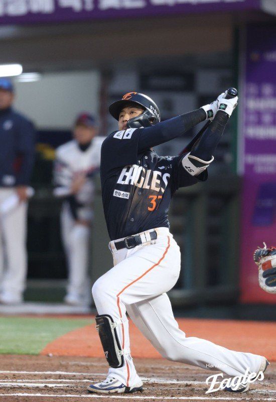 한화 이원석은 타격 접근법을 바꾸며 상승곡선을 그리고 있다. 그는 주어진 기회를 살려 한화의 주전 리드오프로 도약하려고 한다. 사진제공｜한화 이글스