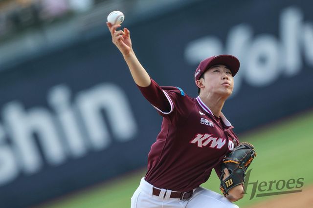키움 배동현은 유명을 달리한 친구의 몫까지 투구하며 올 시즌 한 단계 더 성장하려고 한다. 사진제공｜키움 히어로즈