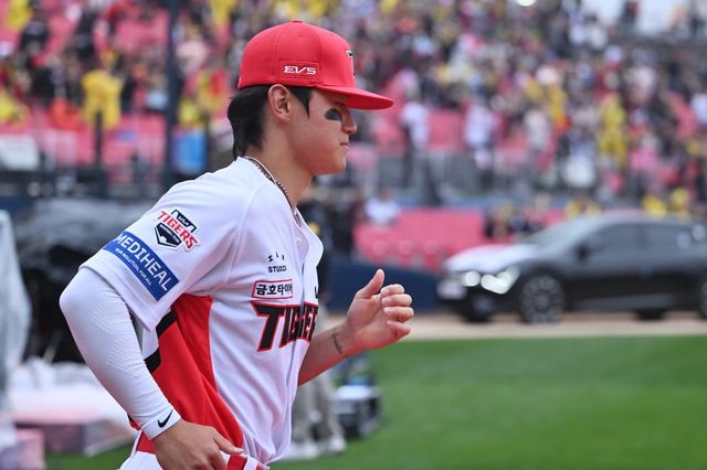 KIA 김도영은 첫 20경기서 6개의 홈런을 쳐냈다. 이 홈런의 평균 비거리는 125m로 엄청난 파워를 자랑했다. 뉴시스