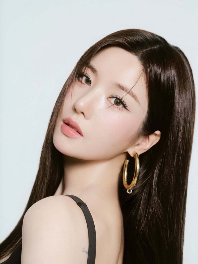 사진=권은비 인스타그램