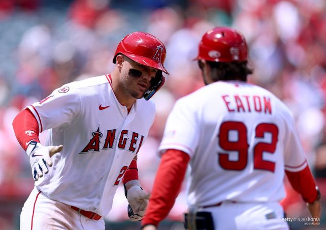 마이크 트라웃(사진 왼쪽). 사진=게티이미지코리아