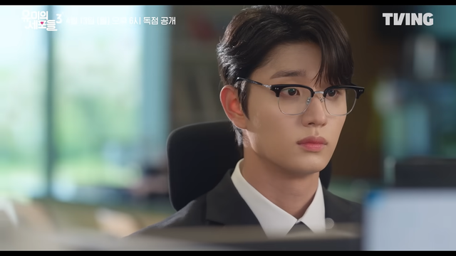 ‘유미의 세포들’ 시즌3에서 배우 김재원이 연기하는 신순록 캐릭터가 2026년형 새로운 로맨틱 코미디 남주인공상을 제시하며 인기를 끌고 있다. 사진캡처｜티빙 유튜브