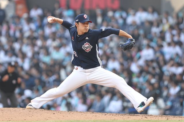 두산 최원준은 오른쪽 팔꿈치 굴곡근 미세 손상으로 1일 1군 엔트리서 빠졌다. 그는 4월 말 재검진에 나설 계획이다. 사진제공｜두산 베어스