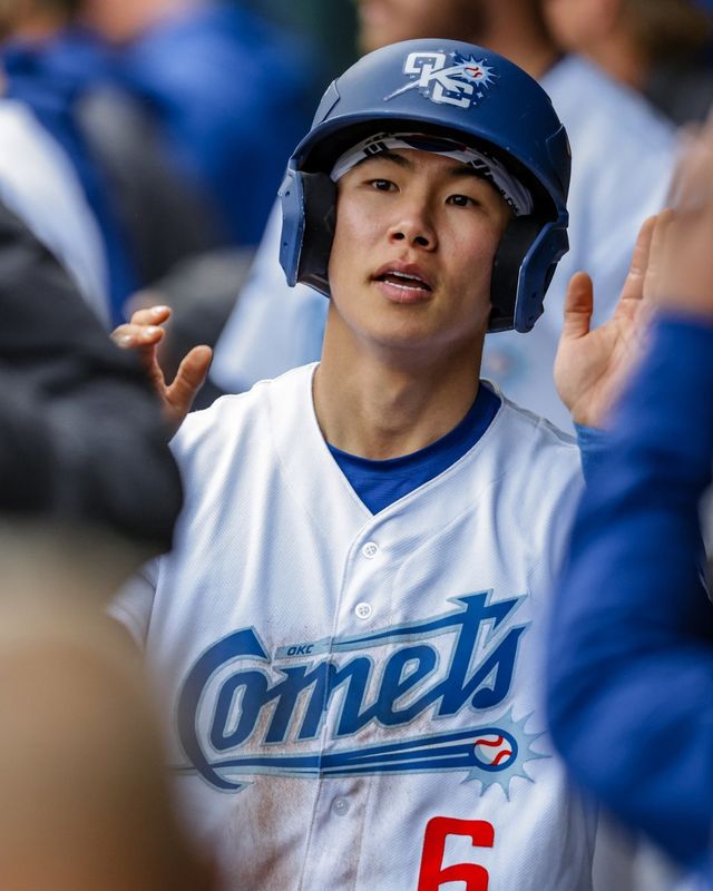 다저스 김혜성(사진)은 5일(한국시간) 베츠의 부상 공백을 대비하기 위해 MLB 선수단에 합류했다. 김혜성의 콜업 최종 여부는 베츠의 MRI 검진 결과에 달렸다. 사진출처｜오클라호마시티 코메츠 공식 SNS