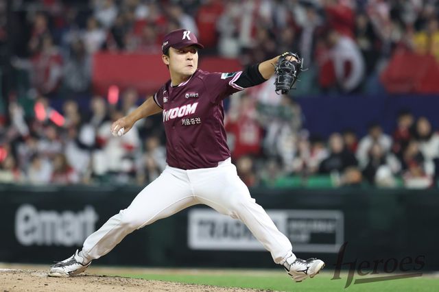 키움 박윤성은 5일 고척 LG전을 앞두고 오른쪽 어깨에 불편함을 호소하며 1군 엔트리서 제외됐다. 사진제공｜키움 히어로즈