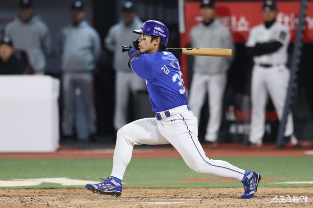 삼성 김성윤이 4일 수원KT위즈파크서 열린 KT전 도중 옆구리 통증이 생겨 정밀 검진을 받는다. 사진제공｜삼성 라이온즈