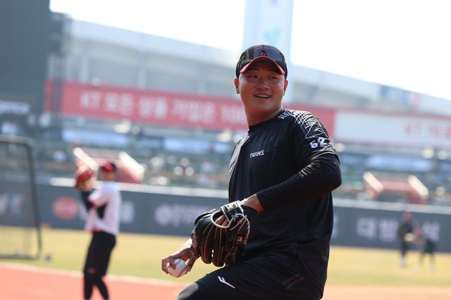 염경엽 LG 감독은 이재원(사진)의 성장에 많은 공을 들이고 있다. 이재원이 타석서 디테일한 부분을 채워 상대 투수를 이겨내길 바라고 있다. 사진제공｜LG 트윈스