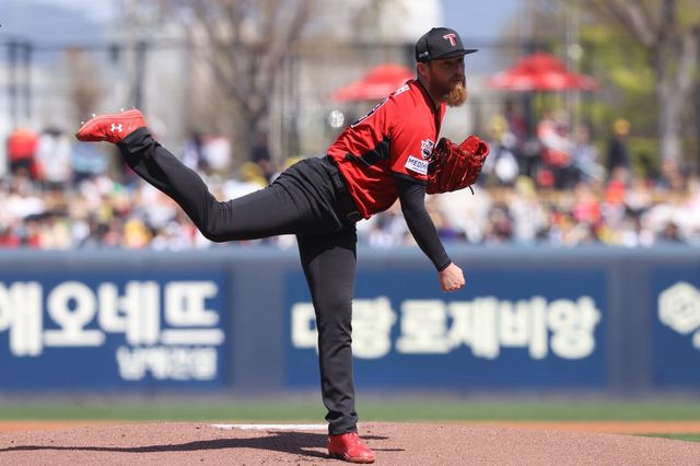 KIA 아담 올러는 지난해 KBO리그서 뛴 경험을 바탕으로 올해 강력한 투구를 펼치고 있다. 사진제공｜KIA 타이거즈