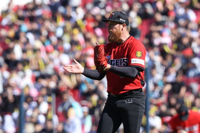 KIA 아담 올러는 지난해 KBO리그서 뛴 경험을 바탕으로 올해 강력한 투구를 펼치고 있다. 사진제공｜KIA 타이거즈