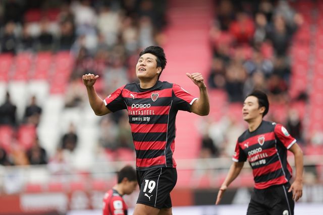 포항 이호재는 2021시즌 프로 데뷔 후 자신이 세운 목표를 하나씩 이뤘다. 다음 목표인 K리그1 득점왕과 유럽진출도 이뤄내겠다는 각오다. 사진제공│한국프로축구연맹