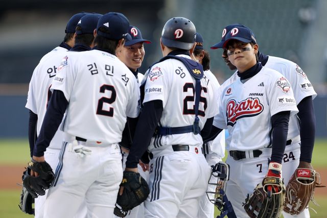 두산이 올 시즌 초반의 심각한 타격 부진을 딛고 일어설 수 있을지 주목된다. 사진제공ㅣ두산 베어스