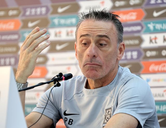 파울루 벤투 전 한국축구대표팀 감독이 가나 대표팀 지휘봉을 잡을 가능성이 높아지고 있다. 스포츠동아 DB