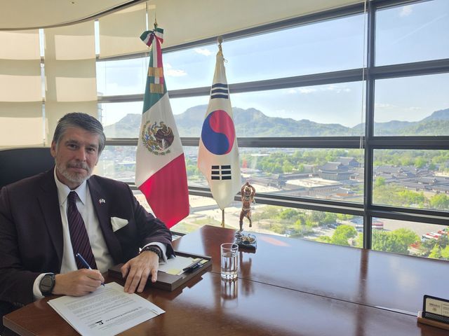 카를로스 페냐피엘 소토 주한 멕시코 대사는 최근 스포츠동아와 만나 북중미월드컵이 한국과 멕시코의 관계를 더 돈독하게 만들 계기가 되길 바랐다. 사진제공｜주한 멕시코대사관
