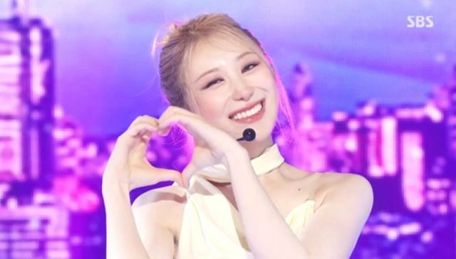 사진 = Mnet ‘엠카운트다운’, KBS ‘뮤직뱅크’, MBC ‘쇼! 음악중심’, SBS ‘인기가요’ 방송화면 캡처