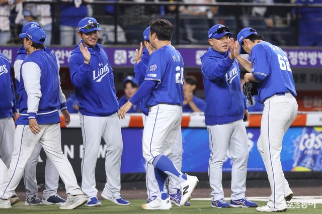 삼성이 22일 사직 롯데전서 7-5 승리를 거두고 단독 선두를 지켰다. 사진제공ㅣ삼성 라이온즈
