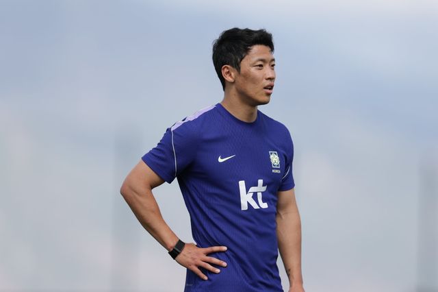 축구대표팀 황희찬은 미국 유타주 솔트레이크시티에서 진행 중인 사전 훈련캠프를 열심히 소화하며 북중미월드컵 활약을 예고했다. 그는 풀럼과 브렌트포드, 라치오 등의 관심을 받고 있다. 사진제공｜대한축구협회