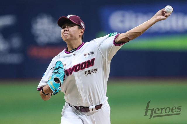 키움 박정훈이 30일 고척 KT전서 역투하고 있다. 사진제공｜키움 히어로즈