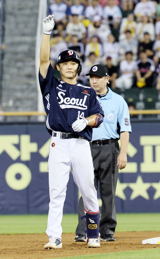 두산 박계범이 6일 류승민과 1대1 맞트레이드를 통해 친정팀 삼성 유니폼을 입게 됐다. 뉴시스