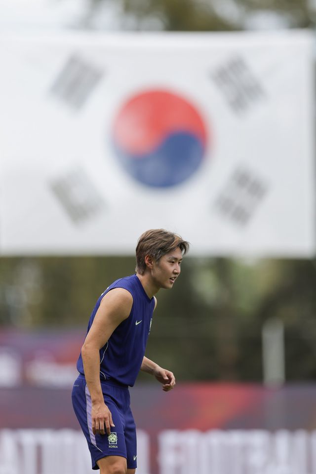 축구국가대표팀 미드필더 이강인이 8일(한국시간) 멕시코 할리스코주 과달라하라 사포판의 치바스 베르데 바예에서 훈련하고 있다. 사진제공｜대한축구협회