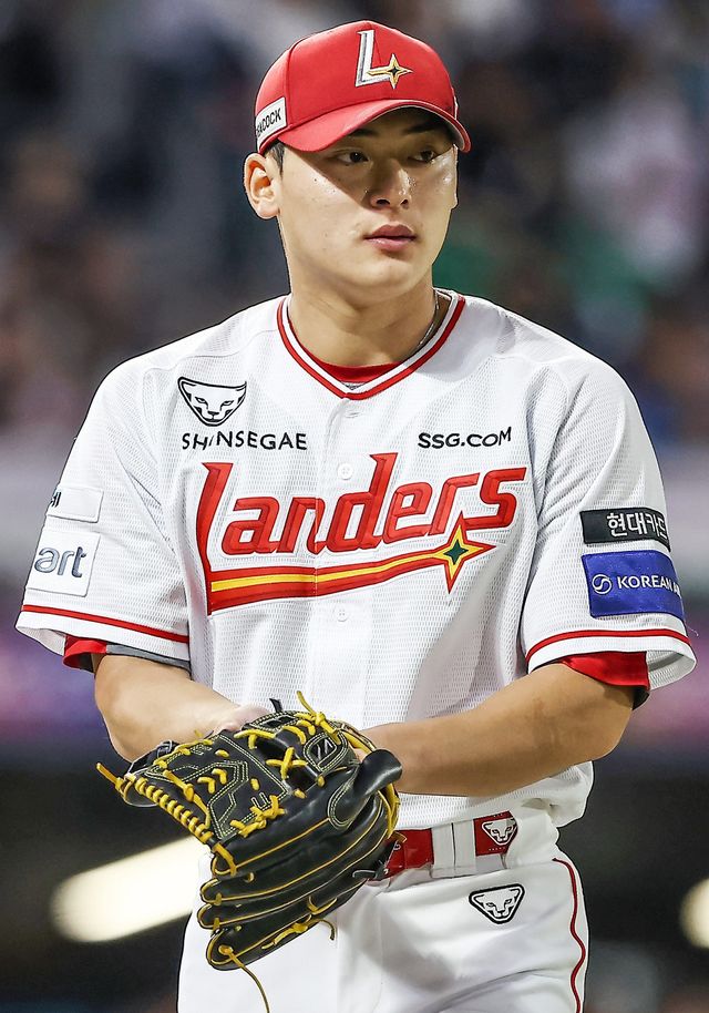 SSG 조병현은 6월 7경기에서 1승3세이브 평균자책점(ERA) 1.23을 기록하며 지난해의 위력을 되찾기 시작했다. 그의 반등은 현장과 스트렝스 코치진 그리고 선수 본인의 ‘협업 시스템’이 만든 결과물이었다. 사진제공｜SSG 랜더스