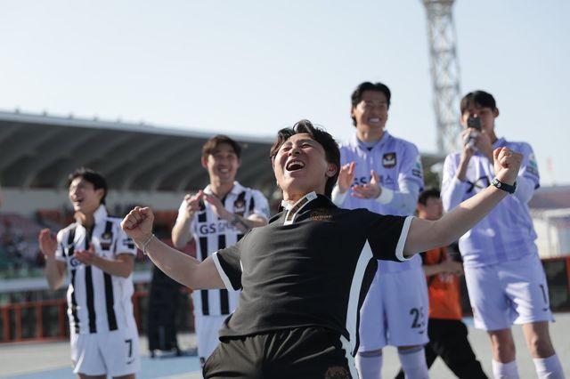 김기동 서울 감독은 12일 서울월드컵경기장서 열릴 강원전을 앞두고 2위와 격차를 벌리겠다고 다짐했다. 사진제공│한국프로축구연맹