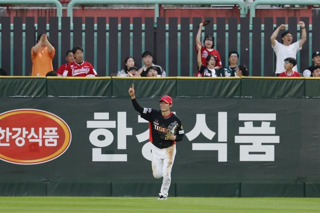 KIA 김호령은 올 시즌 공수주 맹활약하며 팀의 핵심 전력으로 자리매김했다. 사진제공｜KIA 타이거즈