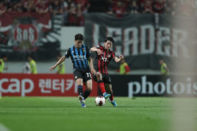 다음달 1일 전주월드컵경기장서 열릴 전북-서울전에선 10대 기대주 김예건과 손정범(사진 오른쪽)의 맞대결이 주목된다. 사진제공｜한국프로축구연맹