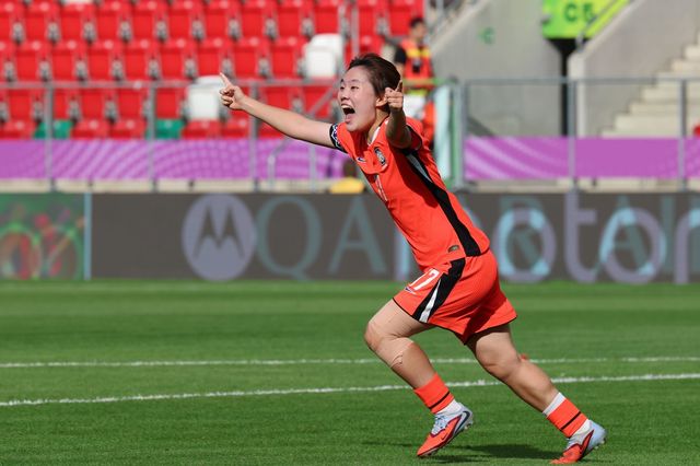 한국 여자 U-20 축구대표팀 범예주가 17일(한국시간) 폴란드 소스노비에츠 아레나서 열린 아르헨티나와 2026 FIFA U-20 여자월드컵 16강서 전반 33분 선제골을 뽑은 뒤 기뻐하고 있다. 사진제공│대한축구협회