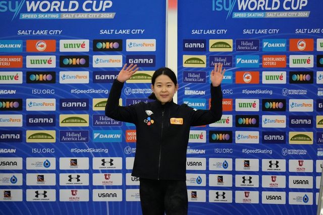 김민선이 2023-2024 ISU 스피드스케이팅 월드컵 5차 대회 여자 500m에서 3위를 차지했다. AP 연합뉴스.