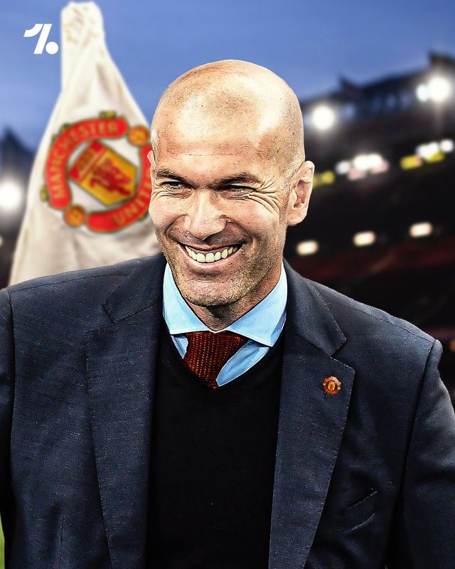 스페인 매체 '엘나시오날'이 지난 14일(한국시간) 지네딘 지단이 맨유가 에릭 텐 하흐 감독을 대신해 감독직에 앉힐 경우, 이미 첫 영입 선수까지 고려하고 있다고 전했다.&nbsp;원풋볼