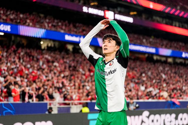 페예노르트가 24일(한국시간) 포르투갈 리스본에 있는 에스타디우 두 SL 벤피카에서 열린 벤피카와의 2024-2025시즌 유럽축구연맹(UEFA) 챔피언스리그 리그 페이즈 3차전에서 3-1 완승을 거뒀다.&nbsp; 황인범이 선발 출장해 풀타임 활약한 가운데, 페예노르트는 벤피카 원정에서 승리하면서 지로나 원정 3-2 승리에 이어 원정에서만 2연승을 거뒀다. 폐에노르트는 16위(2승 1패∙승점 6)로 올라서 중위권으로 도약했다. 페예노르트