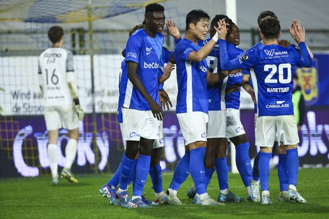 헹크가 31일(한국시간) 벨기에 베베렌에 있는 프리티엘 스타디온에서 열린 베베렌과의 2024-2025시즌 벨기에 크로키컵 7라운드 원정 경기에서 2-0으로 승리했다.&nbsp; 오현규가 헹크 이적 후 첫 선발 출장하면서 결승 골을 터뜨리며 올 시즌 4호골에 성공했다. 2라운드부터 참가하기 시작한 헹크는 2부리그팀인 베베렌을 상대로 승리해 8라운드에 진출했다. 헹크