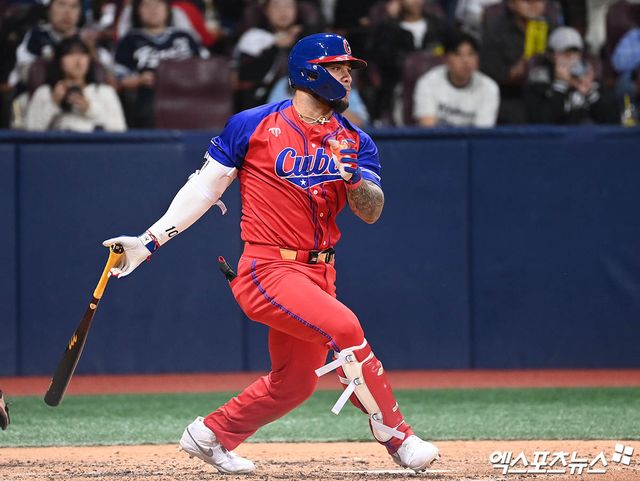 쿠바 내야수 몬카다는 1일 고척스카이돔에서 열린 '2024 K-BASEBALL SERIES with TVING' 한국과 평가전에서 2번타자 3루수로 선발 출전했다. 현역 메이저리거로 빅리그 통산 747경기 93홈런을 기록했다. 고척, 김한준 박지영 기자