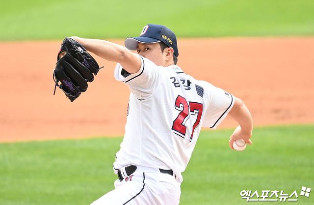 FA 시장이 과열되는 분위기 속에서 투수 김강률이 원소속팀 두산에 잔류할 수 있을까. 엑스포츠뉴스 DB