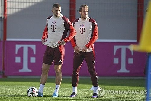 에릭 다이어의 독일 생활이 1년 반 만에 끝날 위기에 놓였다. 바이에른 뮌헨이 에릭 다이어 방출을 고려하고 있다. 스카이스포츠 독일에 따르면 계약 연장이 유력한 다요 우파메카노와 달리 다이어의 경우 이별 징후가 나타나고 있다.&nbsp;라커룸에서도 높은 평가를 받고 있고, 팀 내 많은 친구를 사귀었으나 내년 여름 자유계약으로 떠나는 걸 허락한다는 분위기다. 연합뉴스