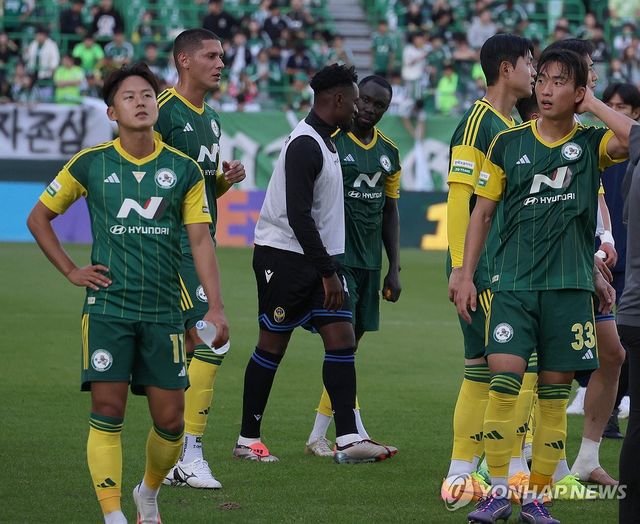 전북 현대 이승우가 최근 자신을 둘러싼 체지방 논란에 대해 입을 열었다.&nbsp;연합뉴스