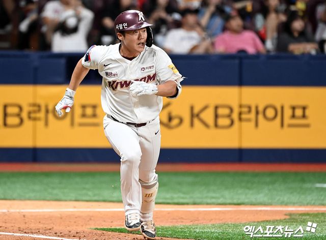 키움 내야수 고영우는 지난 6일부터 대만 가오슝에서 열린 구단 루키캠프에 참가해 구슬땀을 흘리고 있다. 꿈같던 프로 첫 시즌 이후 보완점을 깨닫고 이를 발전시켜 키움 내야 한자리를 차지하려 한다. 엑스포츠뉴스 DB