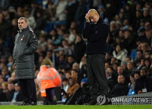 맨시티가 24일(한국시간) 영국 맨체스터에 있는 에티하드 스타디움에서 열린 토트넘 홋스퍼와의 2024-2025시즌 프리미어리그 12라운드 홈 경기에서 0-4 대패를 당했다.&nbsp; 공식전 5연패 수렁에 빠진 맨시티는 리그에서도 3연패에 빠졌다. 맨시티는 2위(7승 2무 3패·승점 23)에 머물렀다. 연합뉴스