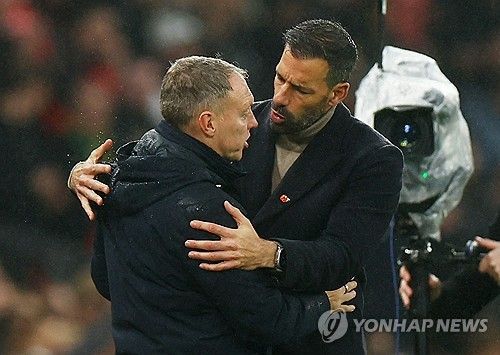 영국 스카이스포츠가 28일(한국시간) 레스터시티가 무직이 된 판니스텔로이를 새로운 감독으로 선임한다고 보도했다.&nbsp;연합뉴스