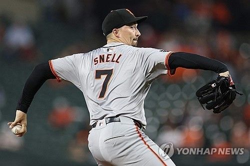 사이 영 상 수상 2회에 빛나는 좌완 블레이크 스넬이 LA 다저스와 계약기간 5년, 총액 1억 8200만 달러(약 2544억 원)의 계약에 합의했다. 사진 연합뉴스