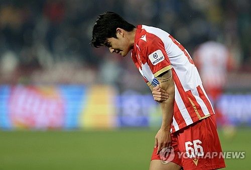 즈베즈다가 28일(한국시간) 세르비아 베오그라드에 있는 스타디온 라이코 미티치에서 열린 슈투트가르트(독일)와의 2024-2025시즌 유럽축구연맹(UEFA) 챔피언스리그 리그 페이즈 5차전에서 5-1로 대승을 거뒀다.&nbsp; 설영우가 오른쪽 풀백으로 선발 출장한 가운데 도움을 기록하면서 즈베즈다의 대승에 기여했다. 즈베즈다는 이날 승리로 리그 페이즈 단계에서 첫 승을 신고했고 31위(1승 4패・승점 3)로 소폭 상승했다.&nbsp;연합뉴스