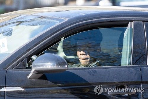 글로벌 스포츠 매체 '디 애슬레틱'이 30일(한국시간) 데이비스가 최근 독일에서 음주 운전이 적발돼 면허 정지 처분을 받았다고 전했다.&nbsp;음주운전에도 데이비스는 데어 클라시커 원정에 출전할 것으로 보인다. 연합뉴스