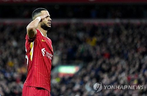 맨시티가 2일(한국시간) 영국 리버풀의 안필드에서 열린 리버풀과의 2024-2025시즌 프리미어리그 13라운드 원정 경기에서 0-2로 패했다.&nbsp;연합뉴스