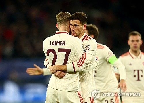 뮌헨이 11일(한국시간) 독일 겔젠키르헬에 있는 아레나 아우프샬케에서 열린 샤흐타르 도네츠크(우크라이나)와의 2024-2025시즌 유럽축구연맹(UEFA) 챔피언스리그 리그 페이즈 6차전에서 5-1 대승을 거뒀다.&nbsp;연합뉴스