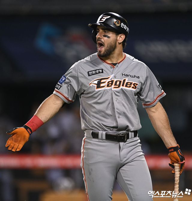 지난 2022년 KBO리그 한화 이글스에서 뛰었던 미국인 외야수 마이크 터크먼이 2024 시즌 종료 후 미국 메이저리그 시카고 화이트삭스와 계약을 맺었다. 사진 엑스포츠뉴스 DB