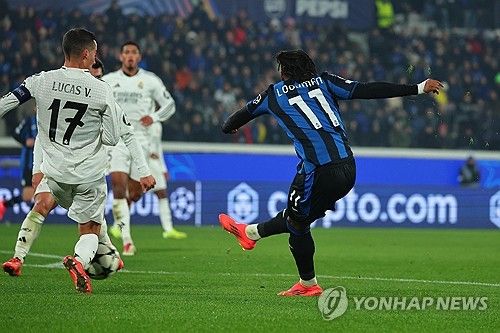 레알 마드리드는 11일(한국시간) 이탈리아 베르가모에 있는 스타디오 디 베르가모에서 열린 아탈란타와의 2024-2025시즌 유럽축구연맹(UEFA) 챔피언스리그 리그 페이즈 6차전 원정에서 3-2로 승리했다. 이날 킬리안 음바페는 선제골을 터트리며 UEFA 챔피언스리그 통산 50호골을 달성했으나 햄스트링 부상을 입어 조기 교체됐다. 연합뉴스