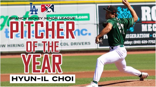 투수 최현일은 12일(한국시간) 미국 텍사스주 댈러스에서 열린 '룰5 드래프트'에서 마이너리그 부문 1라운드 6순위로 워싱턴의 지명을 받아 생애 첫 번째 이적하게 됐다. 그는 올해 트리플A에서 인상적인 활약을 앞세워 메이저리그 데뷔를 앞두고 있다. 마이너리그 공식 홈페이지